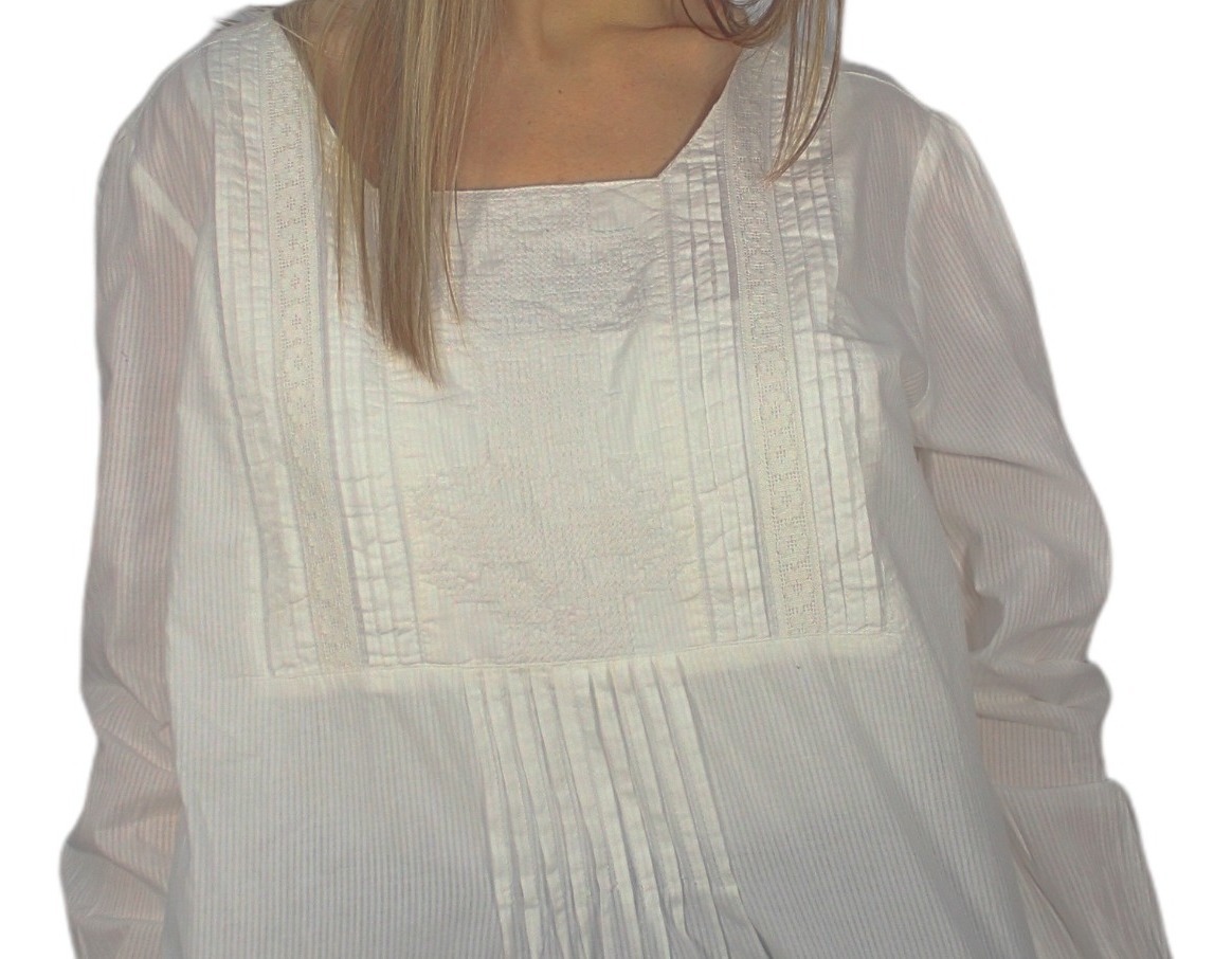 Blusa Blanca Plizas Bordado Computer Talle Grande Importada - Imagen 2