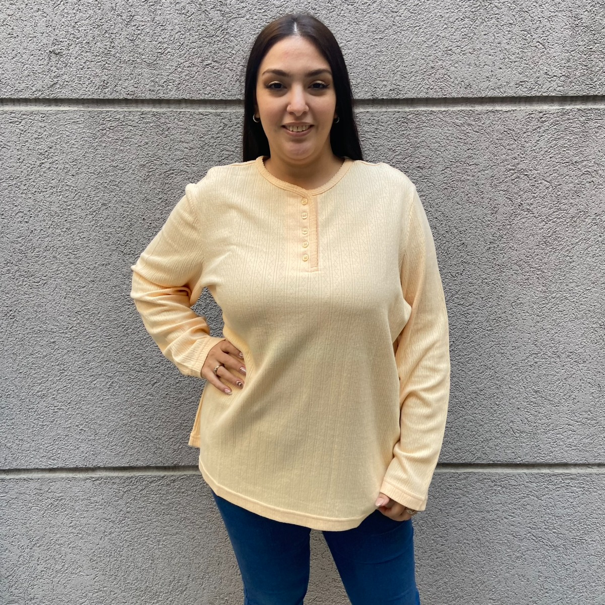 Remera Blusa Mujer Talles Grandes Escote 5 Botones - Imagen 22