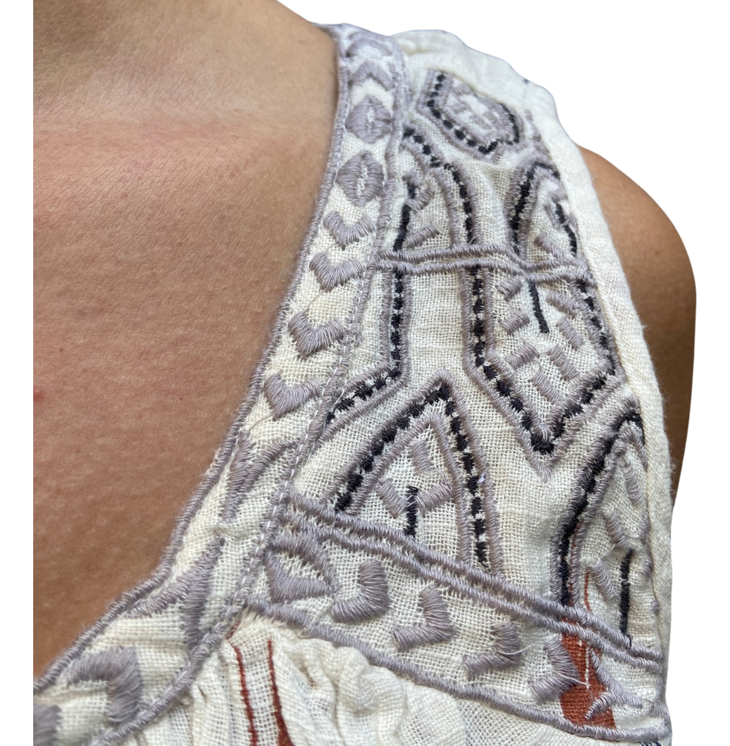 Blusa Remera Manga Corta Algodon Bordada Amplia - Imagen 4